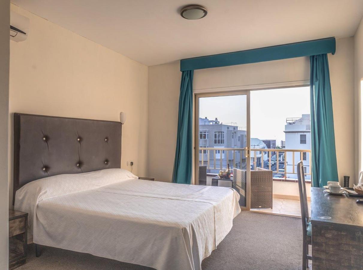 Hotel Aeropuerto Sur 산이시드로 외부 사진